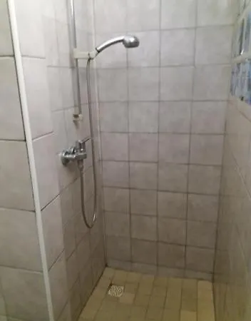 Hostel Barno *
