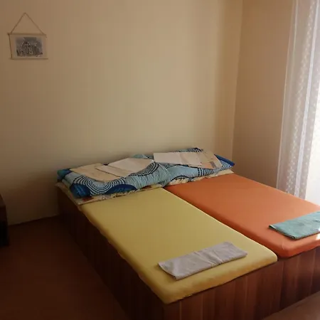 Hostel Barno
